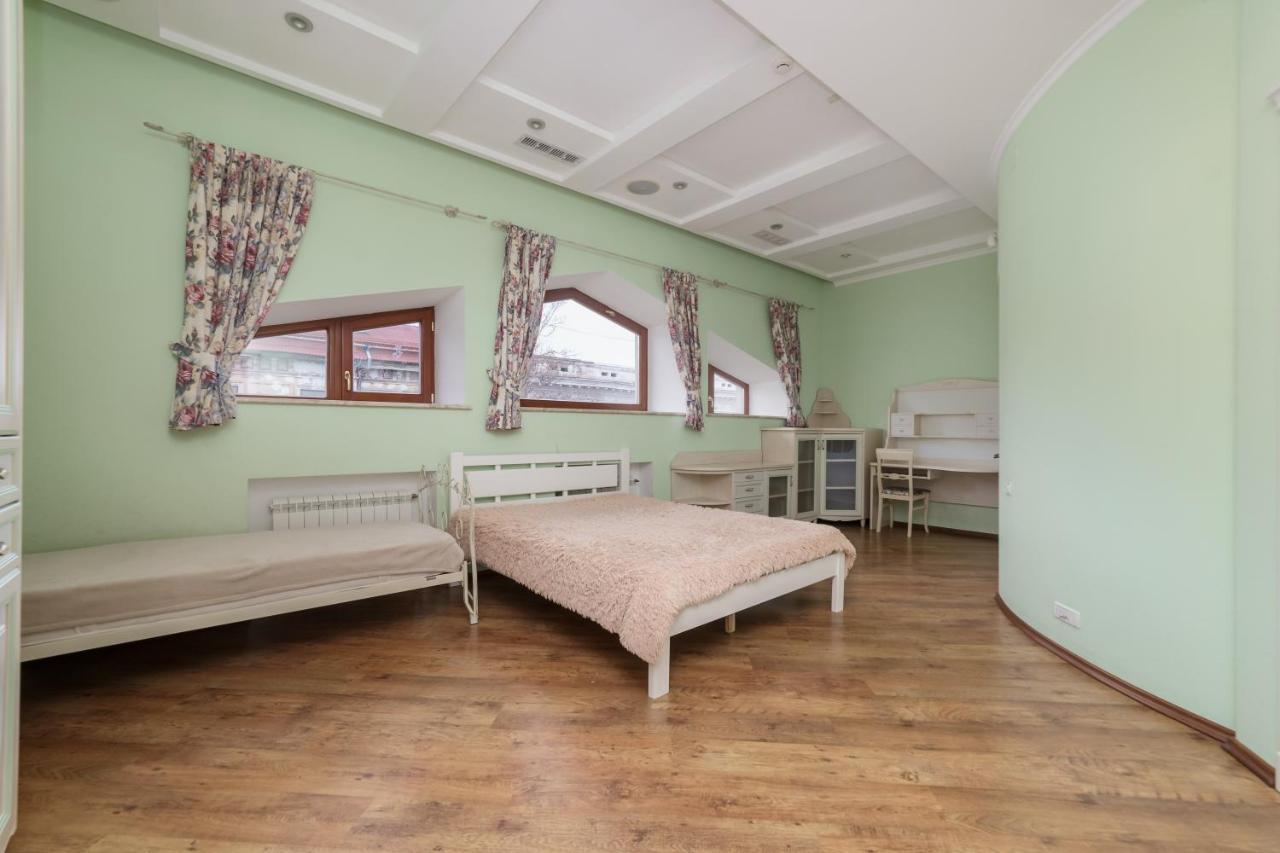 Katerynyska 2 Level Apartment With Sauna أوديسا المظهر الخارجي الصورة