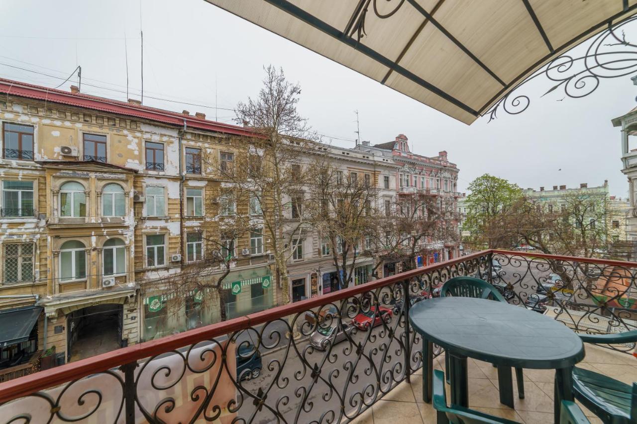 Katerynyska 2 Level Apartment With Sauna أوديسا المظهر الخارجي الصورة
