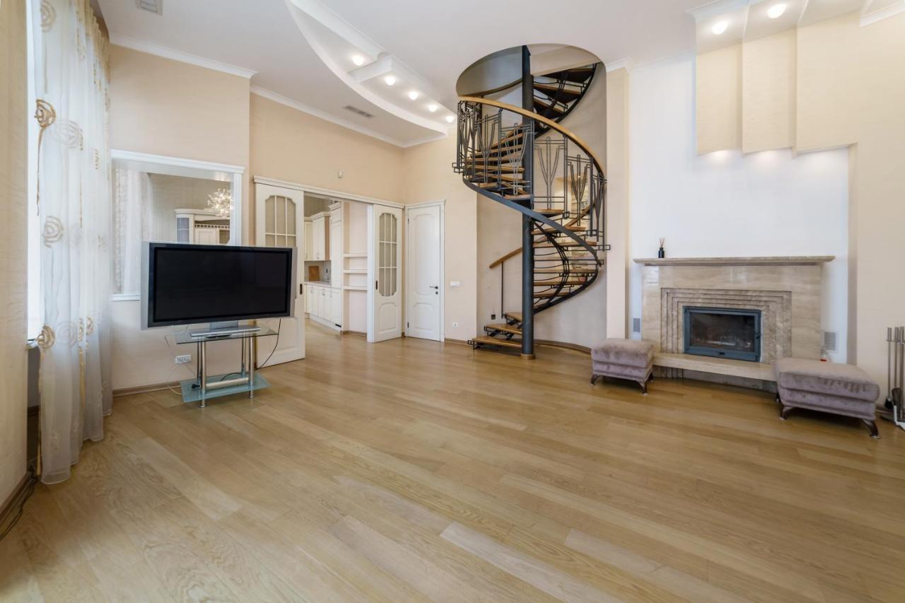 Katerynyska 2 Level Apartment With Sauna أوديسا المظهر الخارجي الصورة