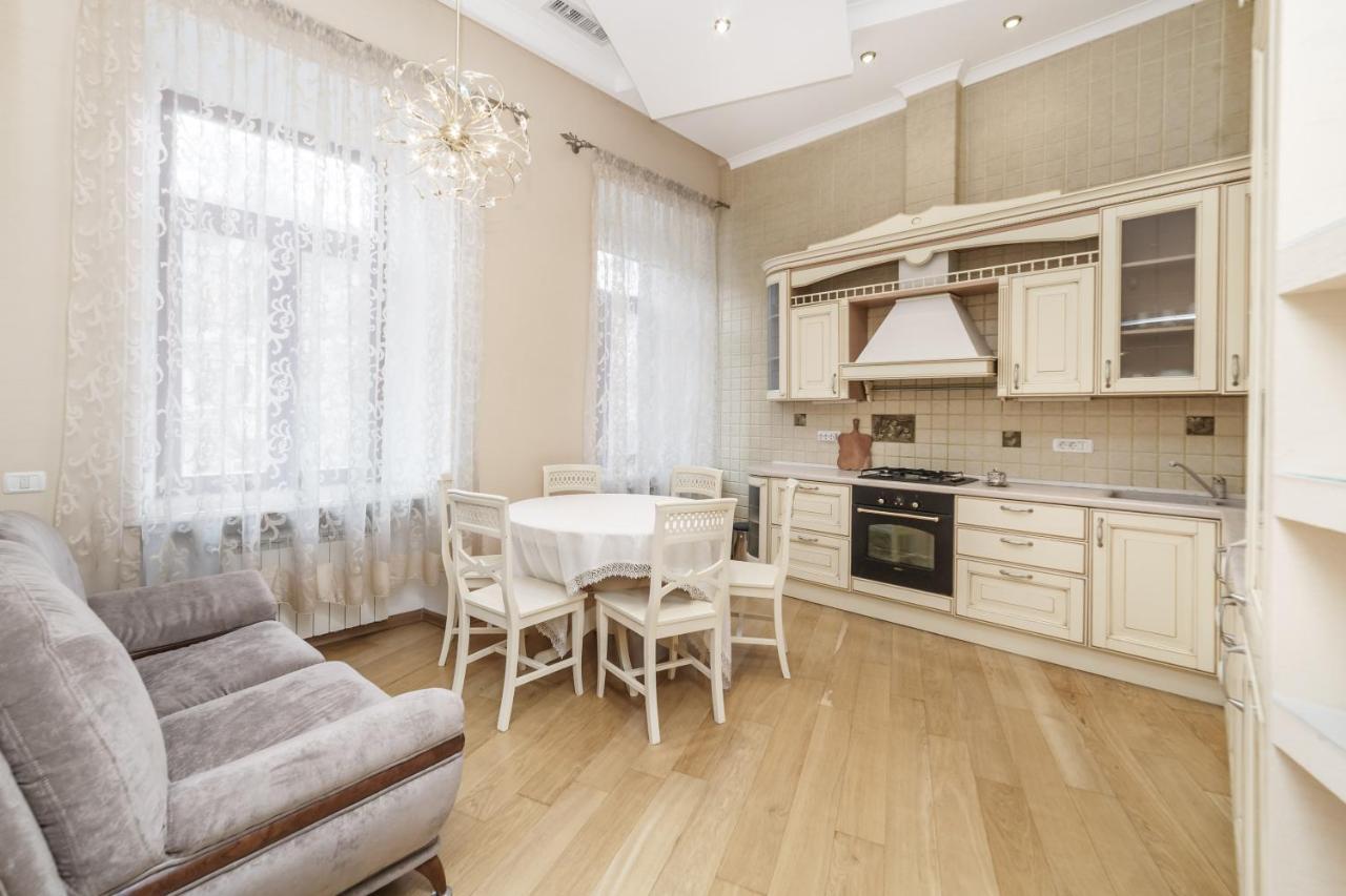 Katerynyska 2 Level Apartment With Sauna أوديسا المظهر الخارجي الصورة
